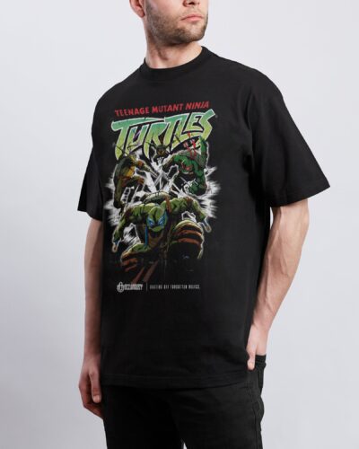 Comics 'TMNT 2004' Staple Graphic Tee